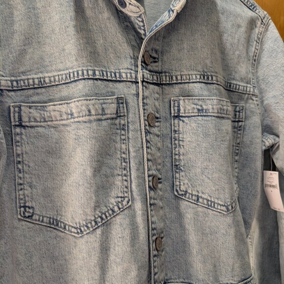 NWT GAP Stonewashed Denim Jumpsuit Belted Long Sleeve Light Jean Women's Size‎ 8 - Picture 13 of 16